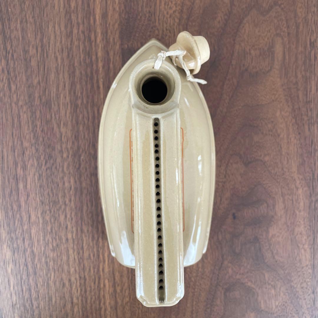 三徳アイロン 陶製アイロン レトロ アイロン クリーム色【戦中貴重資料】