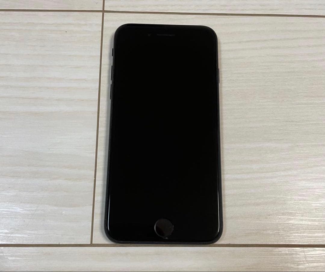 iPhoneSE第2世代ブラック