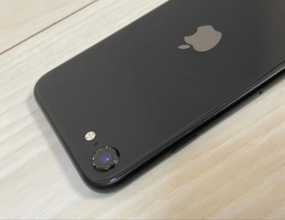 iPhoneSE第2世代ブラック