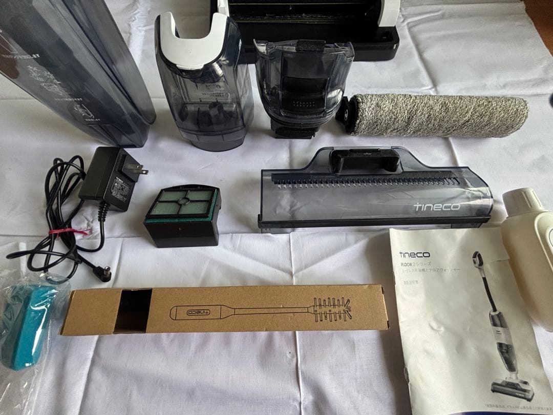 Tineco iFLOOR2 本体 付属品 コードレス掃除機 水拭き2022