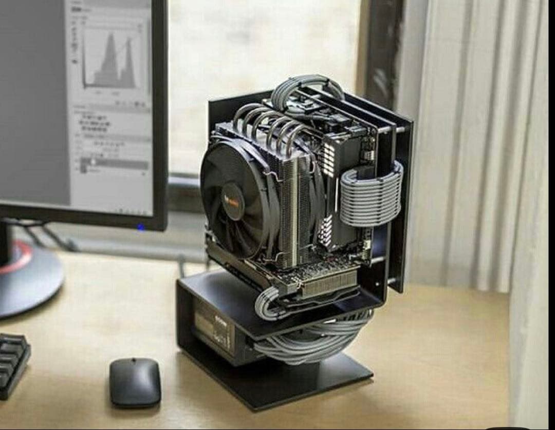 コンパクトオープンフレームPCケース ブラック