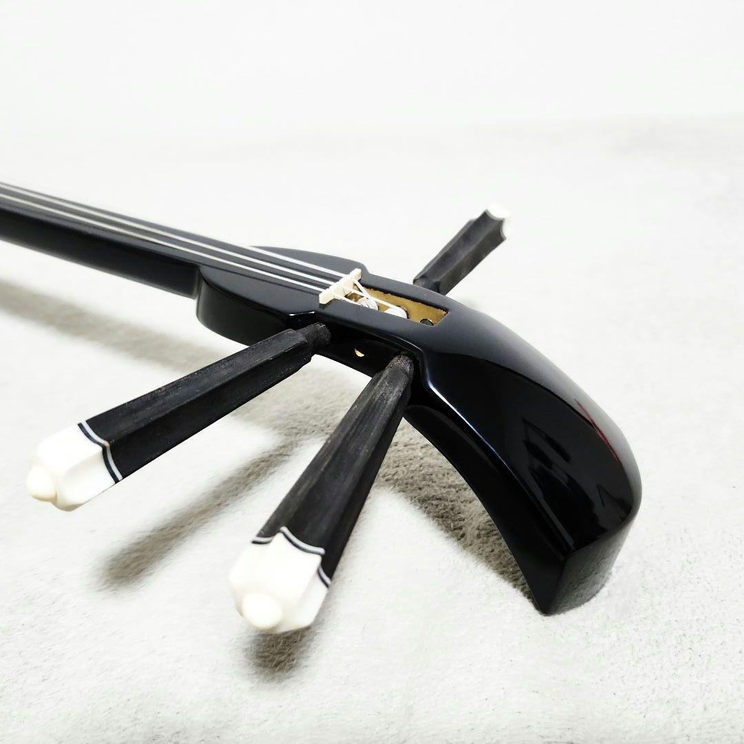 沖縄民謡楽器 三線 本蛇革張り 滑り止め付き 本体のみ