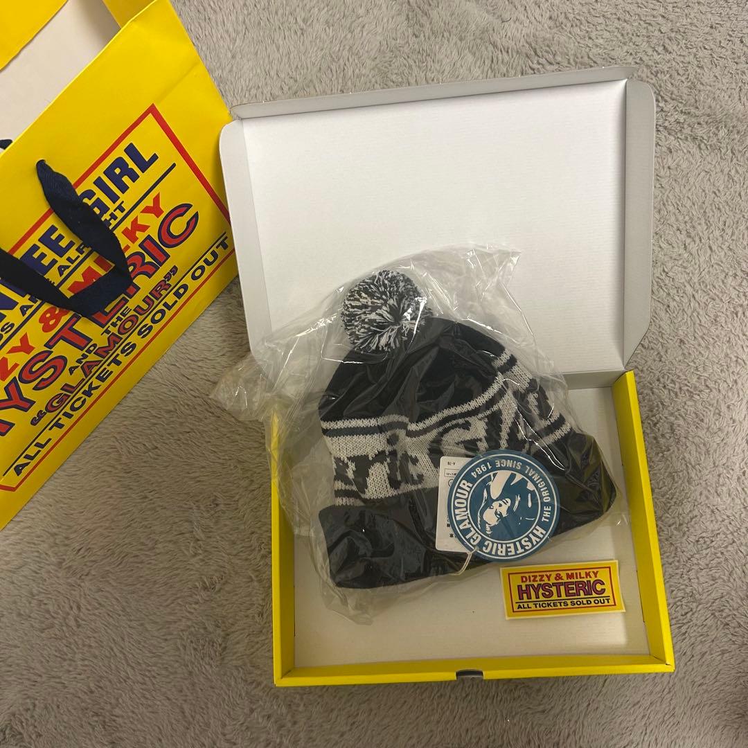 HYSTERIC GLAMOUR ポンポン付きニット帽