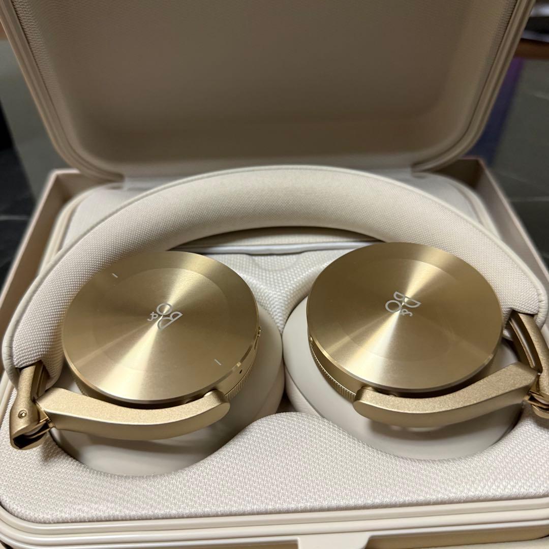 Bang & Olufsen Beoplay H95 ワイヤレスヘッドホン