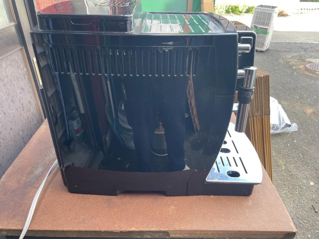 De'Longhi デロンギ マグニフィカS　全自動エスプレッソコーヒーマシン