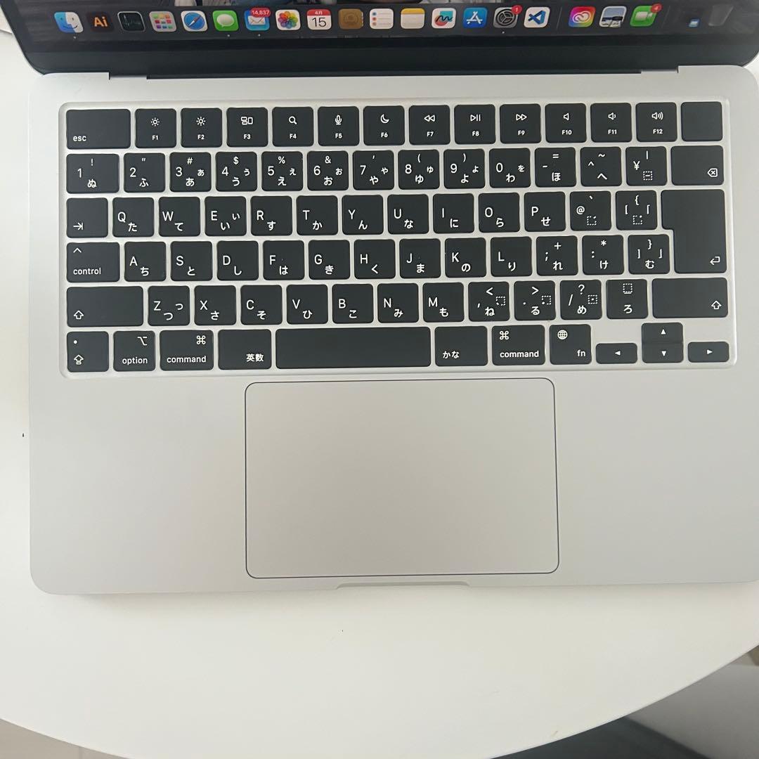 Apple MacBook Air M2搭載13.6インチ