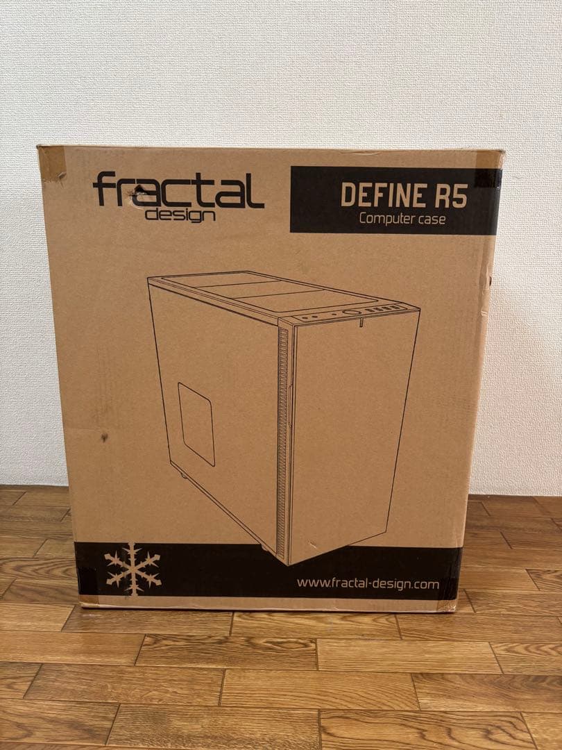 Fractal Design DEFINE R5 PCケース ホワイト （中古）
