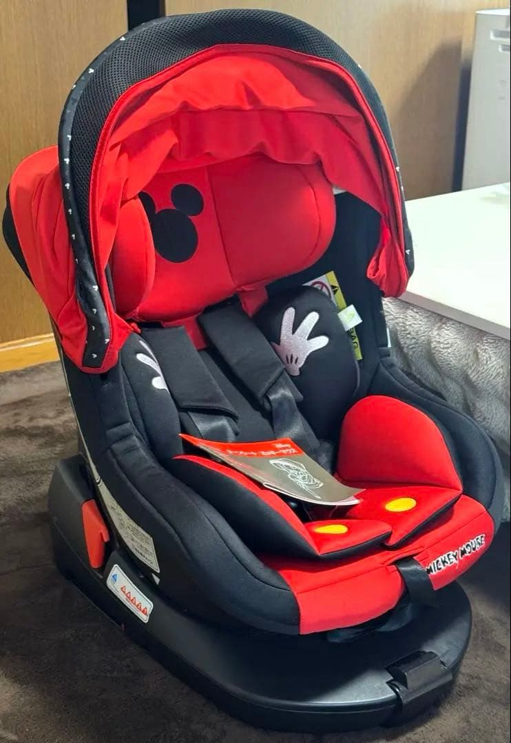 美品　ミッキーマウス　チャイルドシート　西松屋