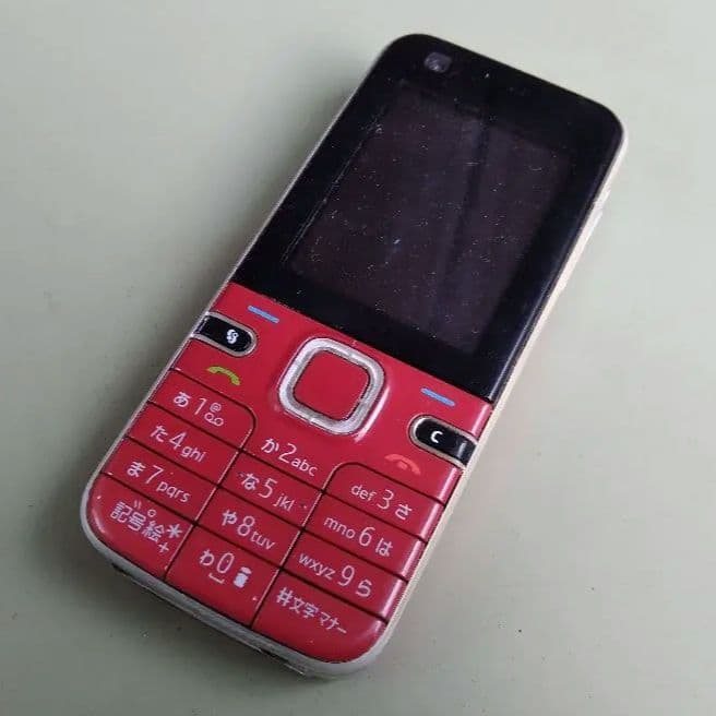 ＮＴＴドコモ ノキア NM706i 稼働品 本体 （充電器／取扱説明書／ＣＤ付）