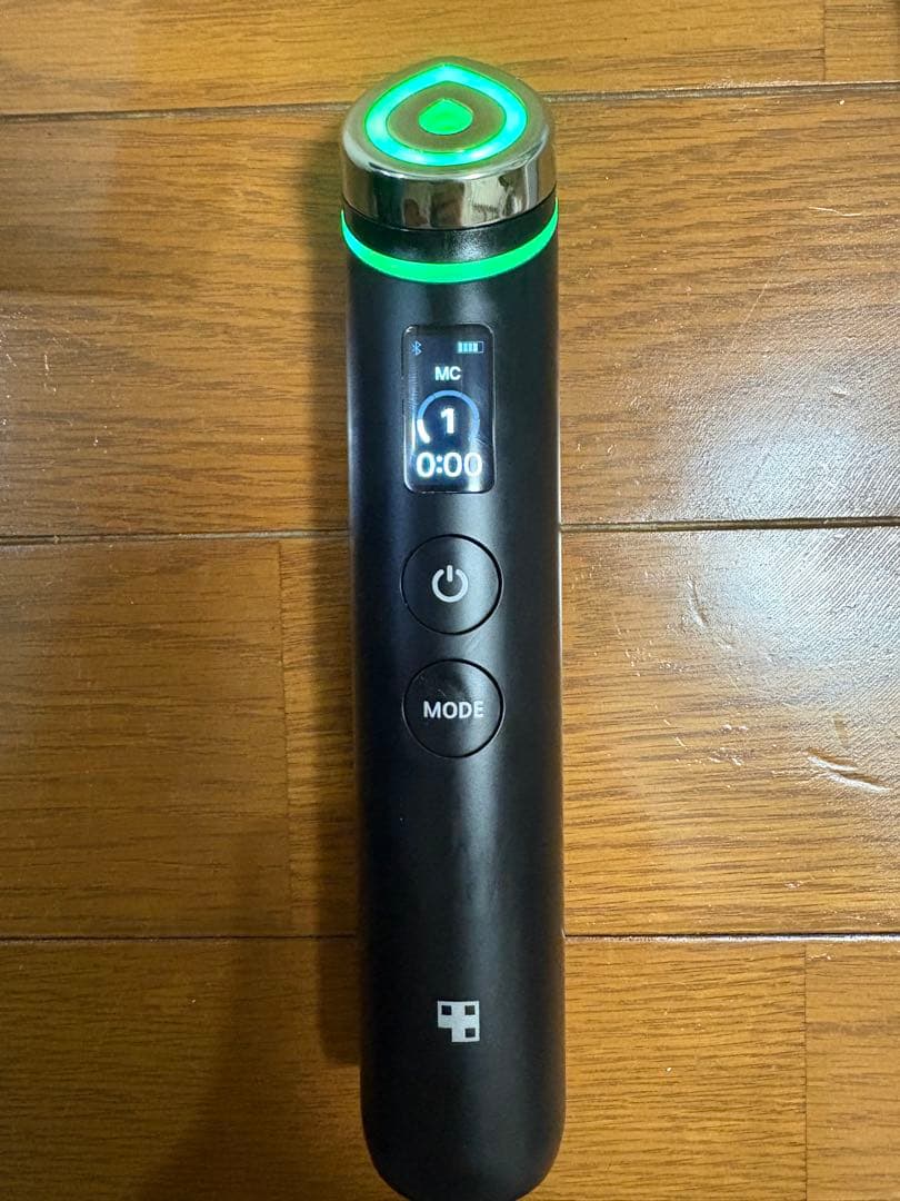 さかな　BOOSTERPRO 美顔器　メディキューブ　箱無し