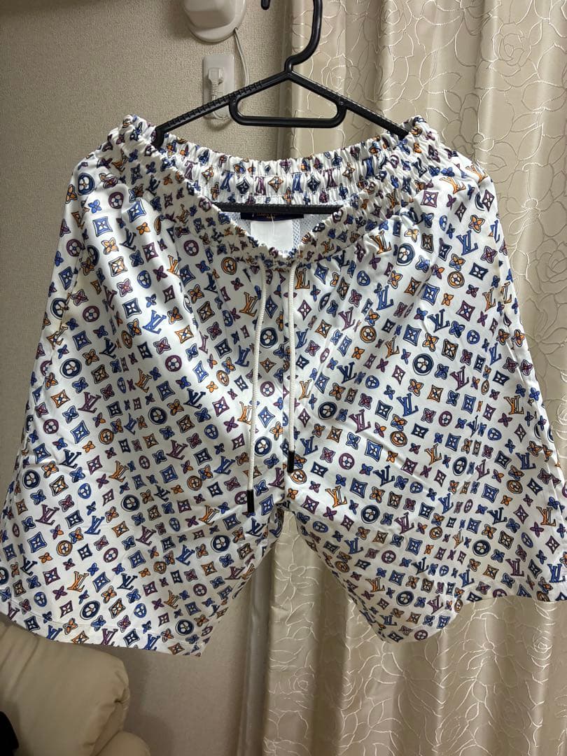 Louis Vuitton ロゴプリント ショートパンツ