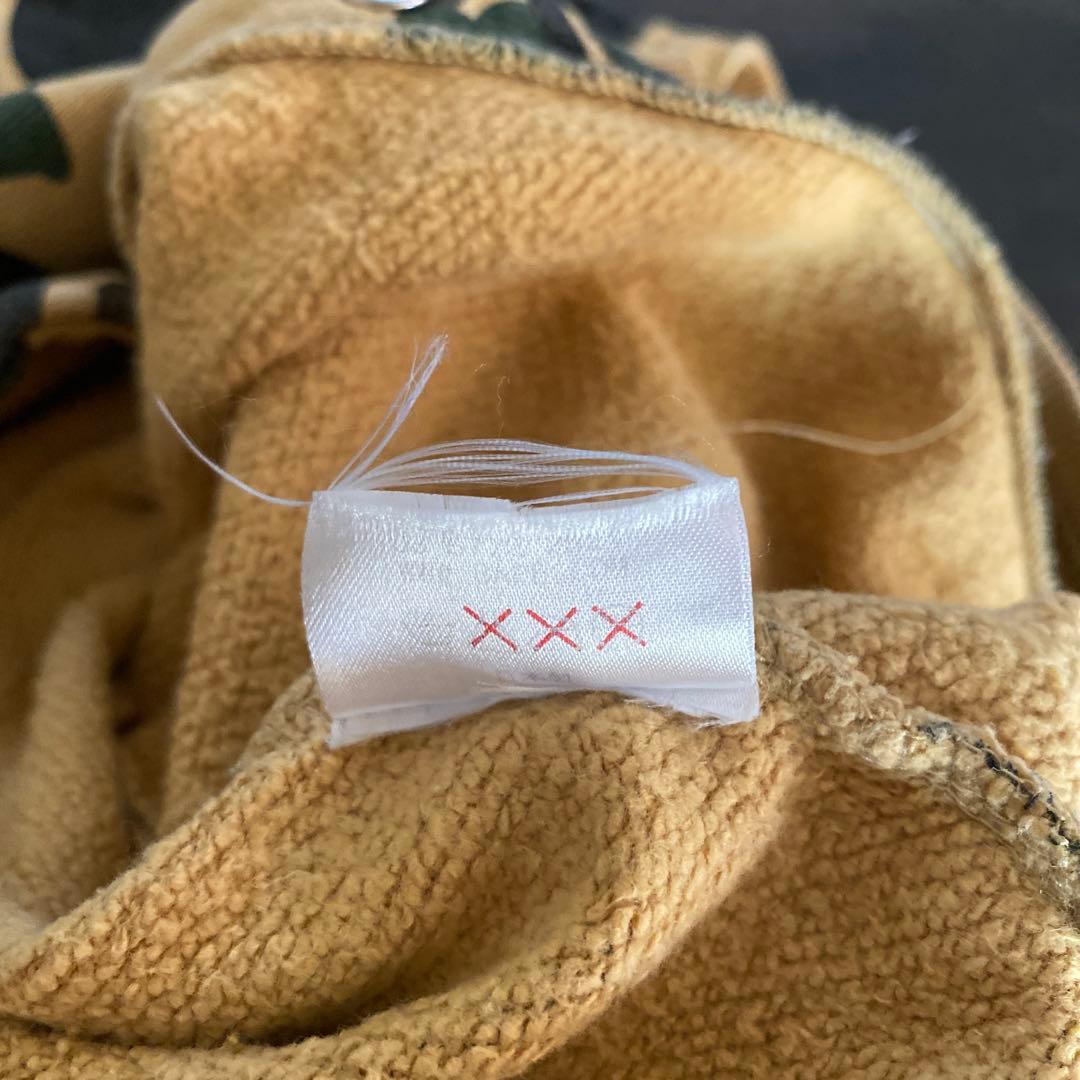 ☆A BATHING APE 迷彩ロンパース☆