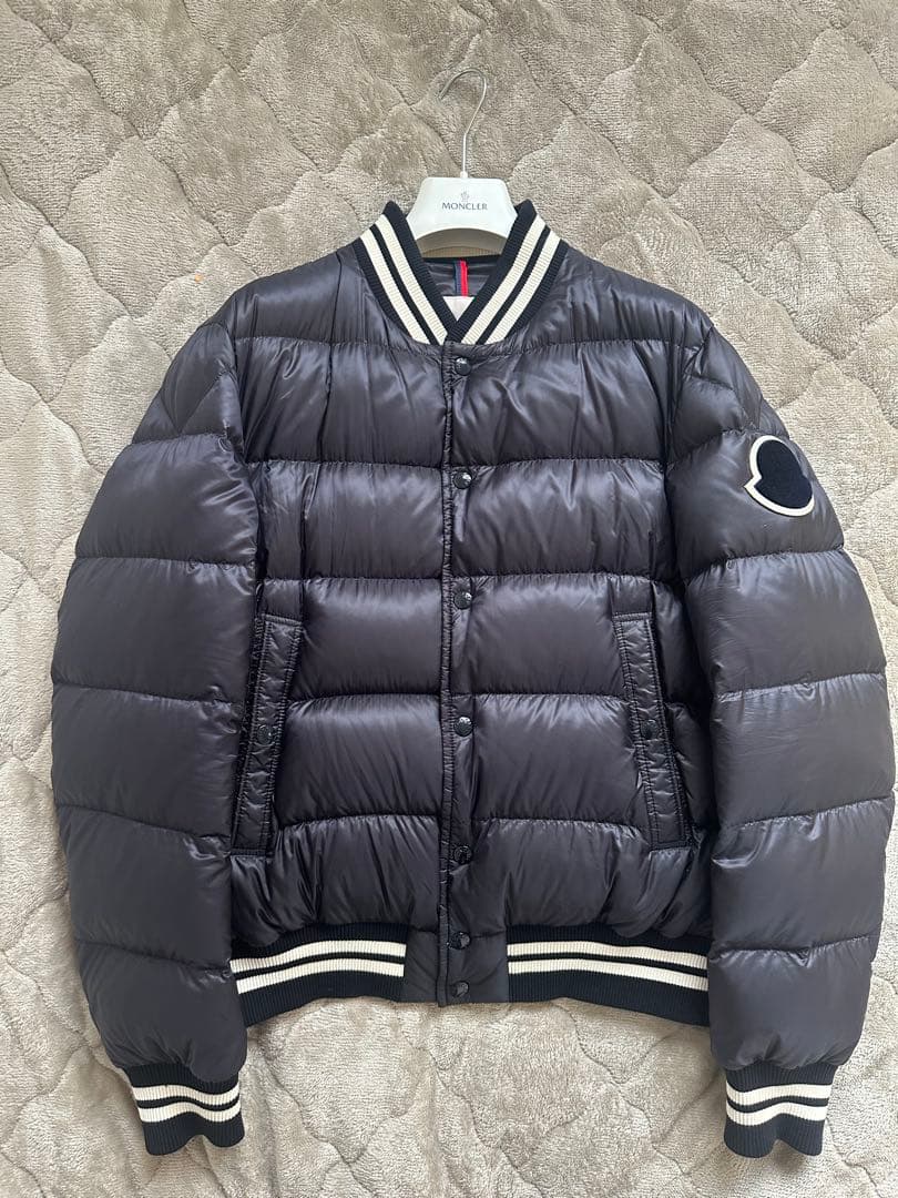 【超美品】モンクレール　ダウンジャケット　ジャンパー　ネイビー　サイズ3