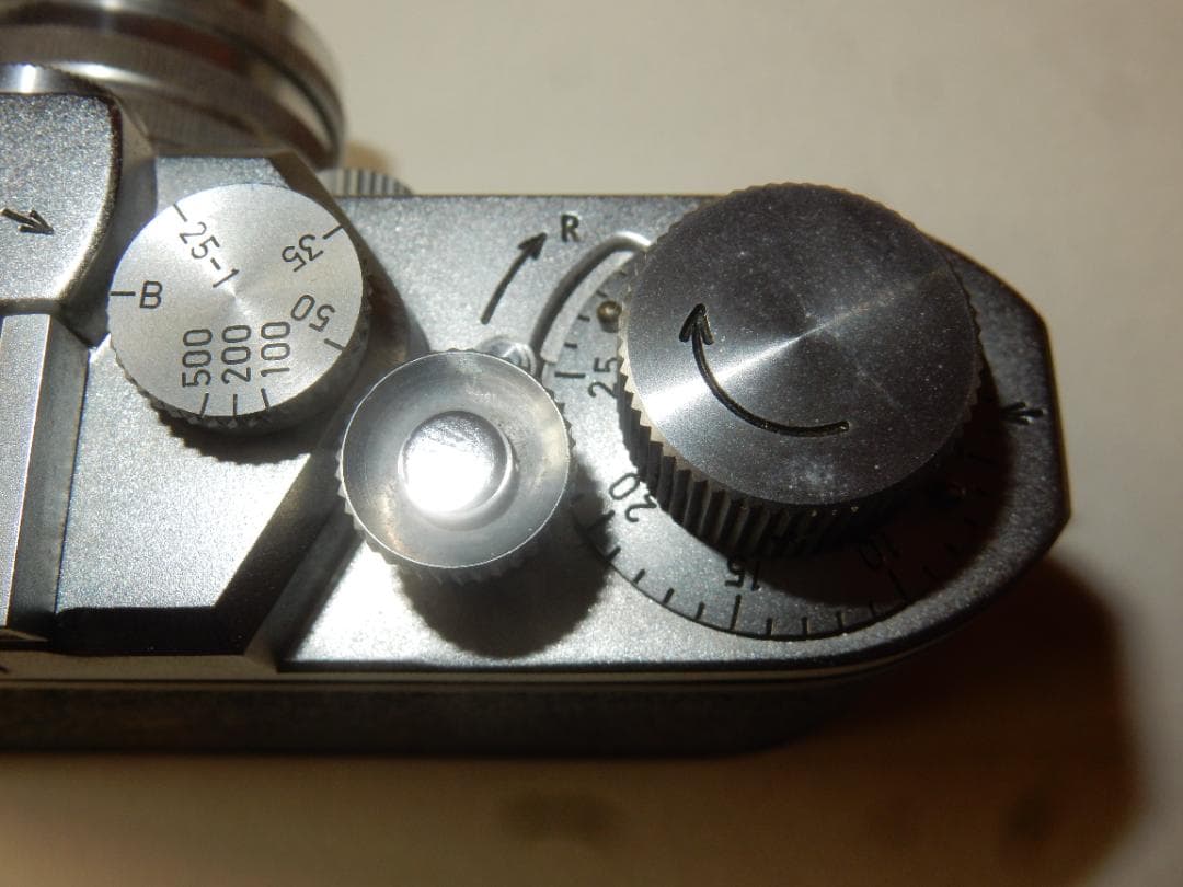 値下げ中　昭和レトロなフィルムカメラ　Minolta-35 Model II