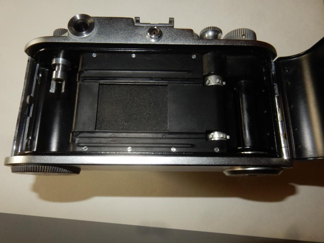 値下げ中　昭和レトロなフィルムカメラ　Minolta-35 Model II