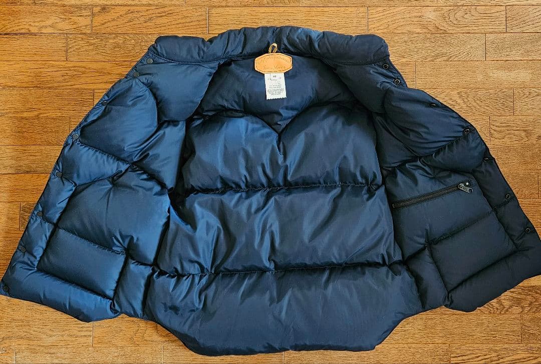 Rocky Mountain Featherbed ダウンベスト ネイビー