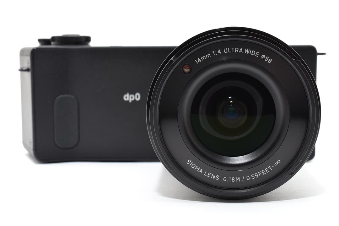 ■極上品■ シグマ dp0 Quattro デジカメ #C748