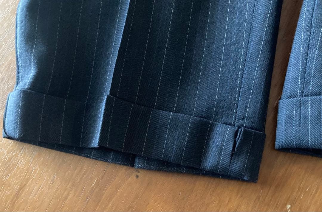 けこ【Alexander McQueen】 夏物ダークストライプ スーツ