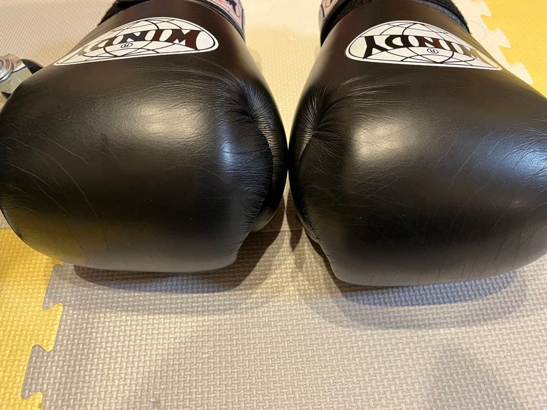 WINDY ボクシンググローブ 16oz ブラック