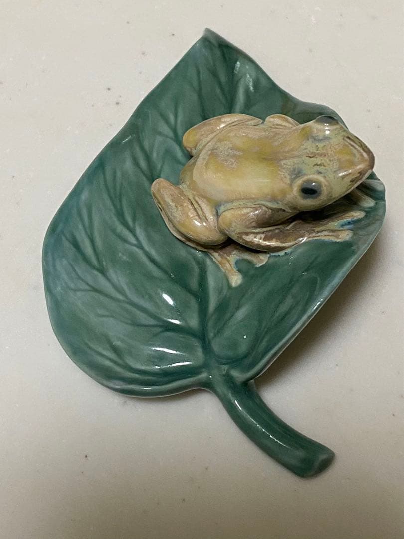 カエルの唄 西洋陶磁器 工芸品