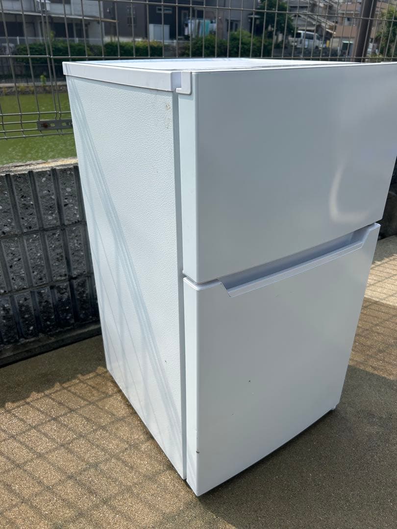 と*ん様 ホワイト 2ドア冷凍庫