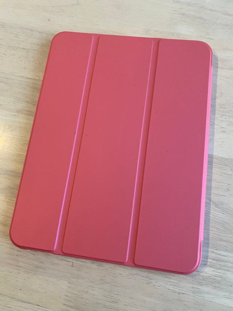 新品同様　iPad （A16） 第11世代　ブルー　 ケース、保護フィルム付き