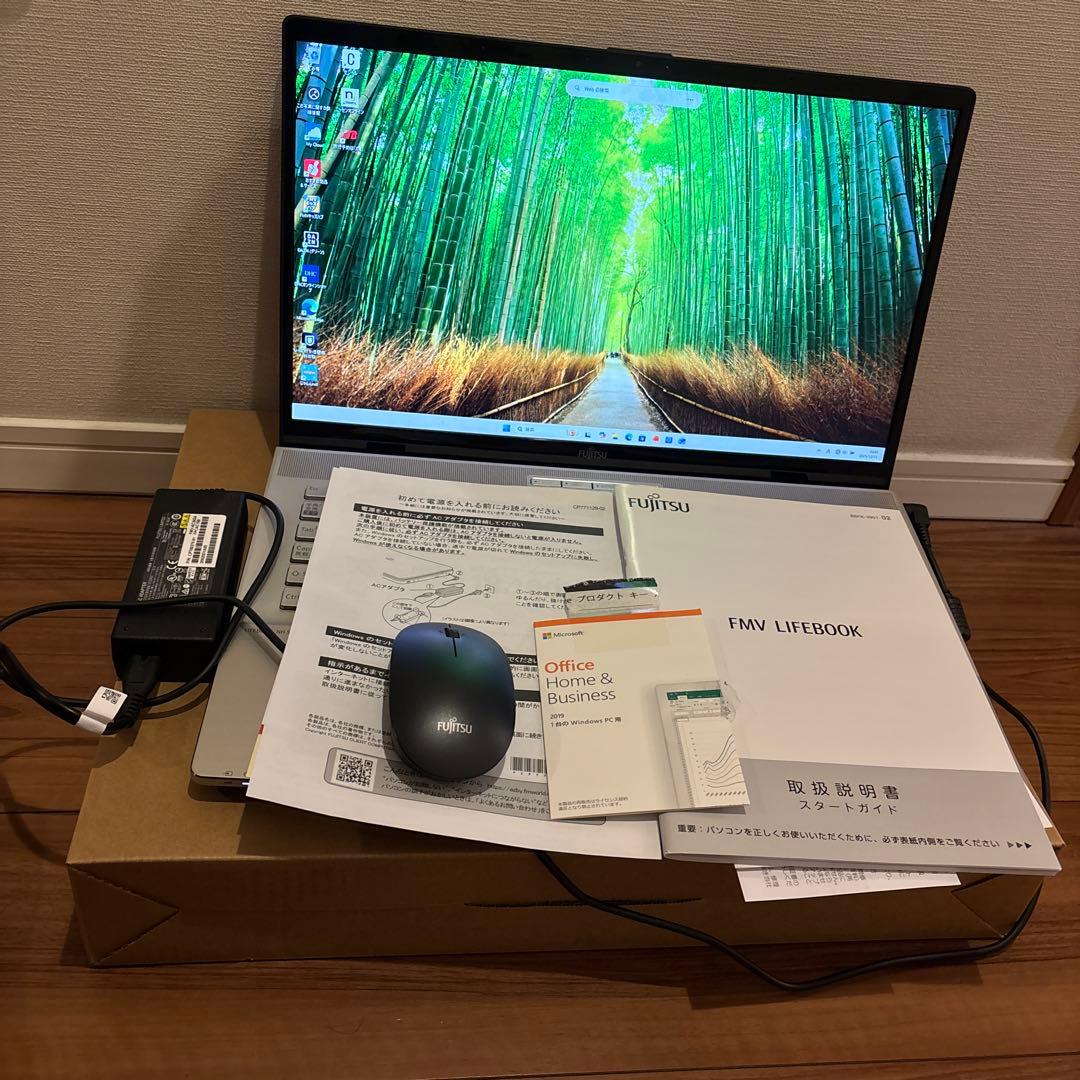 【17インチ】ノートPC 富士通 LIFEBOOK NH90/E2 メモリ32G