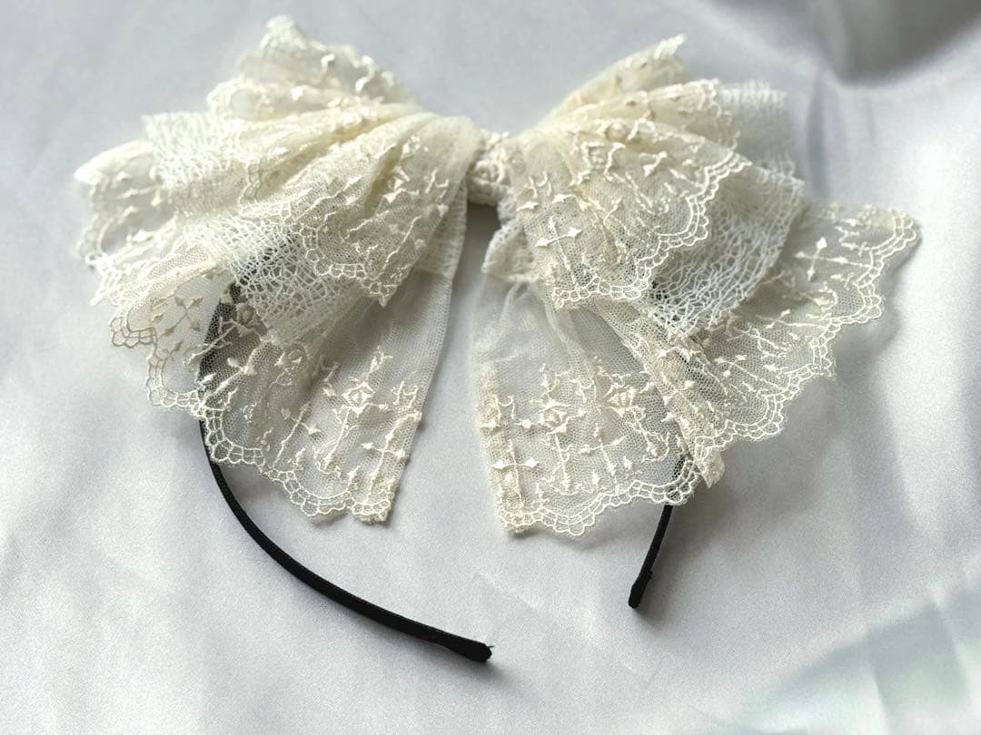 Moi-meme-Moitie♡バラ十字架レースカチューシャ モワティエ 白