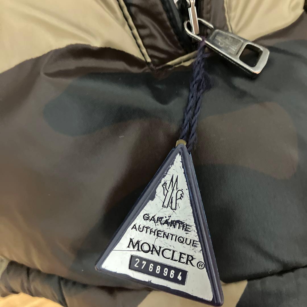 MONCLER カモフラージュ ダウンジャケット BEAMS ０サイズ