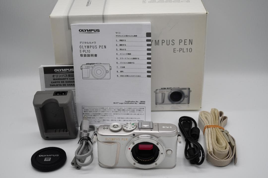 ★ほぼ新品★ OLYMPUS オリンパス PEN E-PL10 ホワイト 即発送