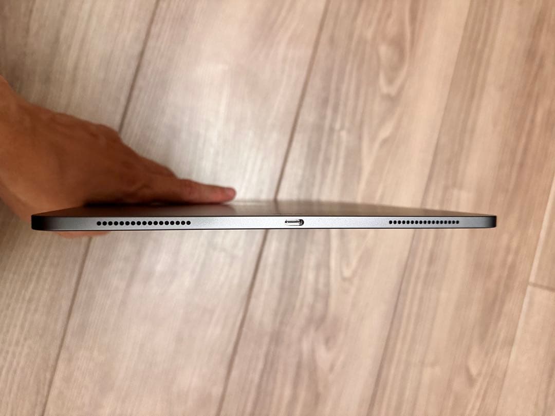 美品 iPad Pro 12.9インチ 第3世代 64GB wifi 付属品完備