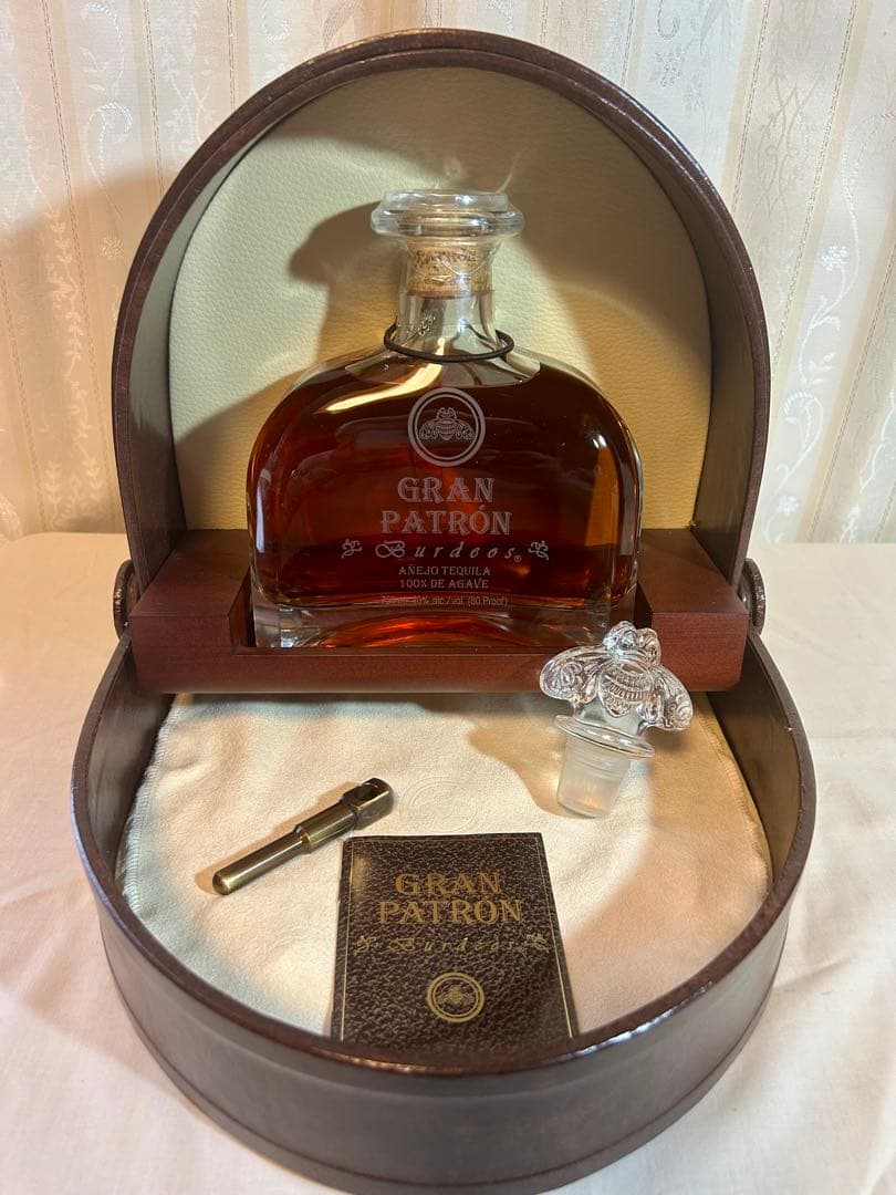 パトロンテキーラ　グランパトロン　バーディオス