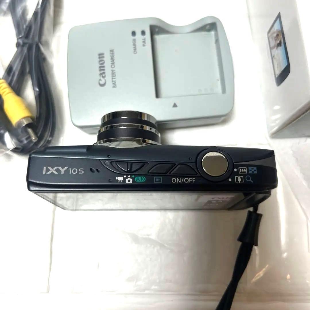 Canon IXY 10S コンパクトデジタルカメラ　BKブラック　美品　可動品
