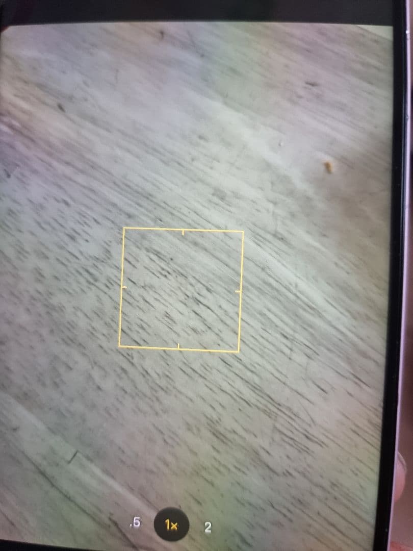 iPhone15plus　ピンク　フェイスid不可背面われあり