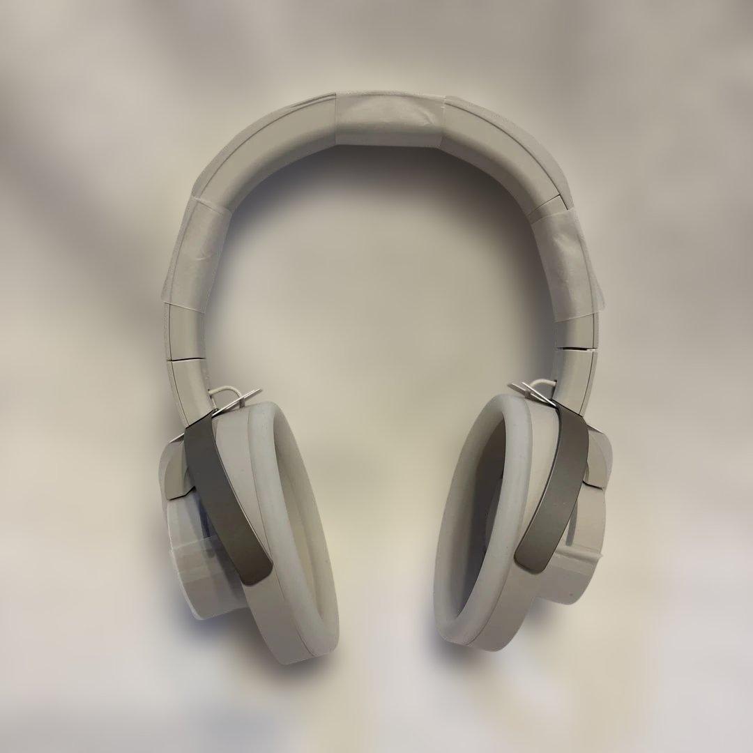 【新品・未使用】nwm ONE ライトグレイ MBH001 ワイヤレスヘッドホン