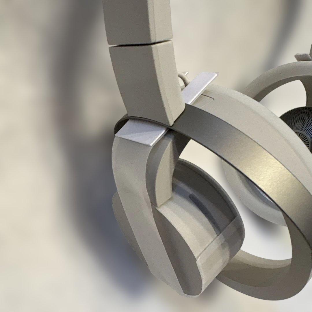 【新品・未使用】nwm ONE ライトグレイ MBH001 ワイヤレスヘッドホン