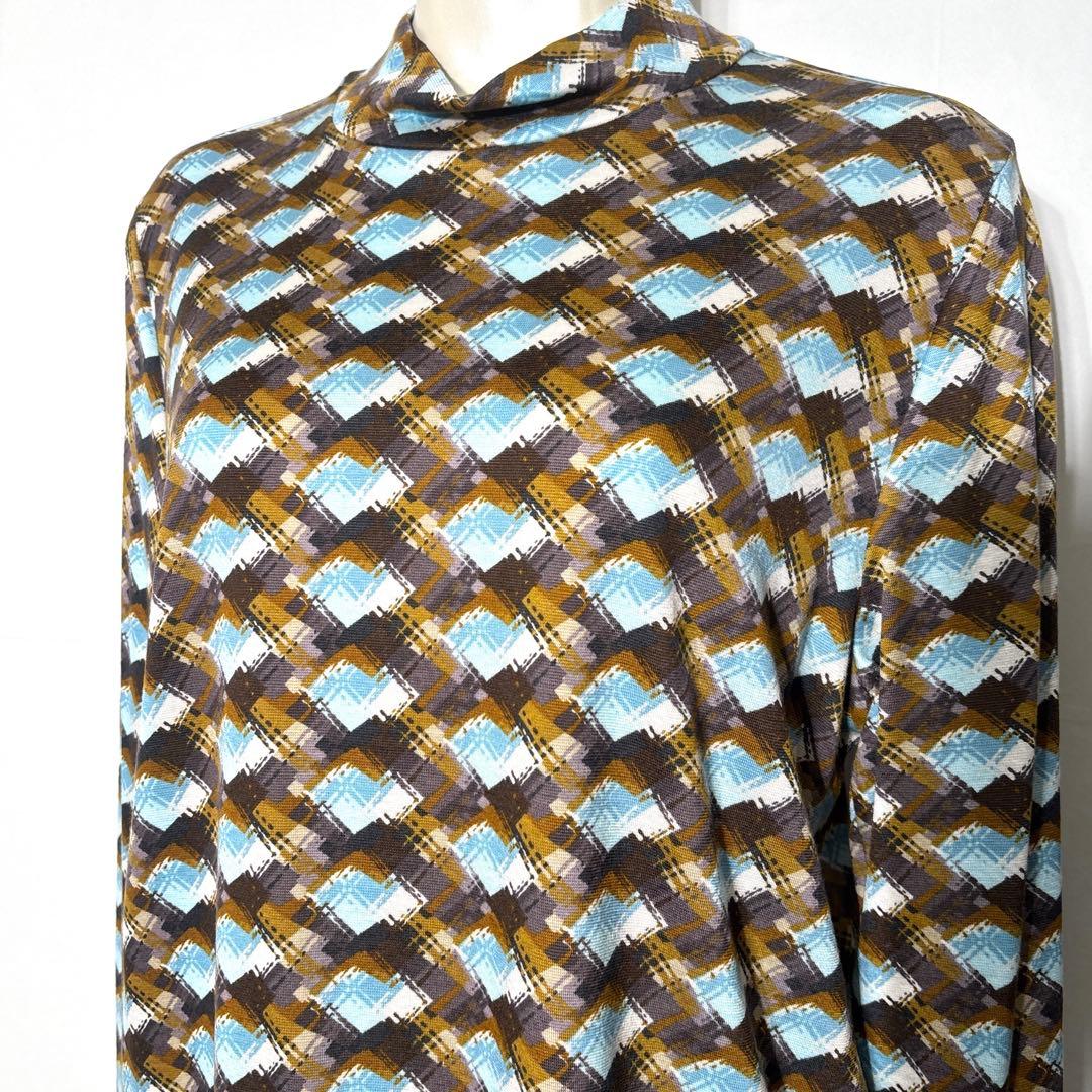 【新品】定価36,300円　レリアン　幾何学ハイネックカットソー ブルー系13＋