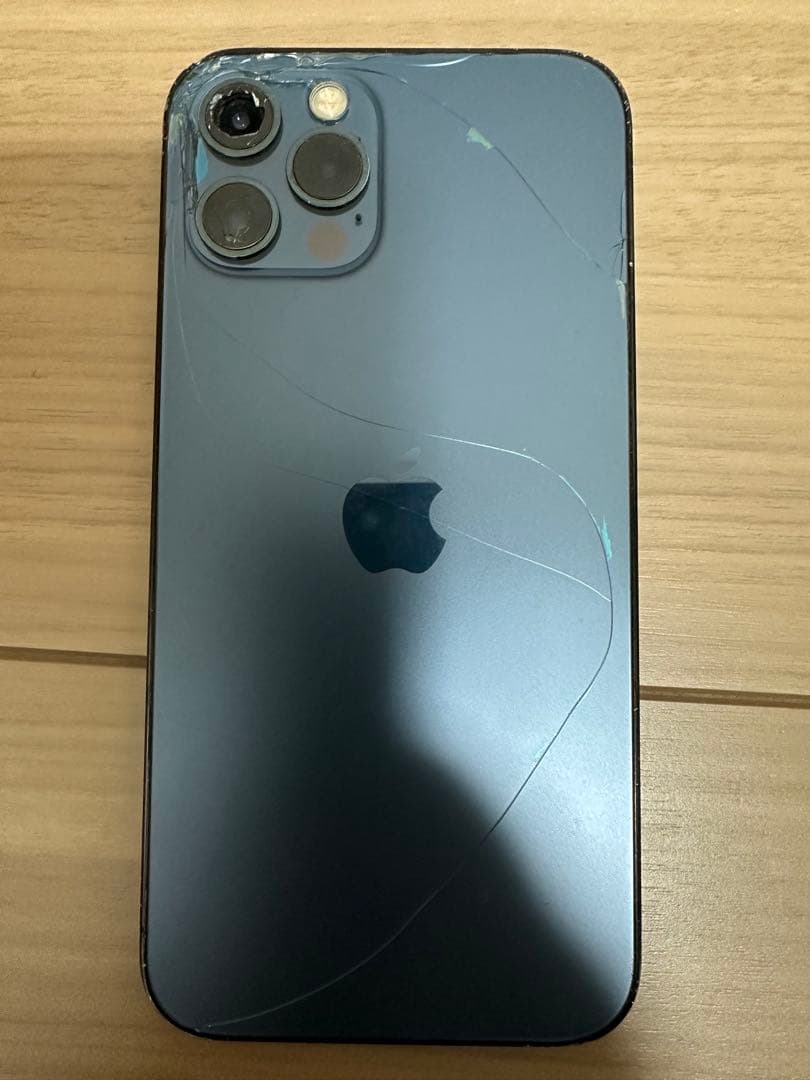 iPhone 12 Pro 128GB 背面割れ カメラ不良