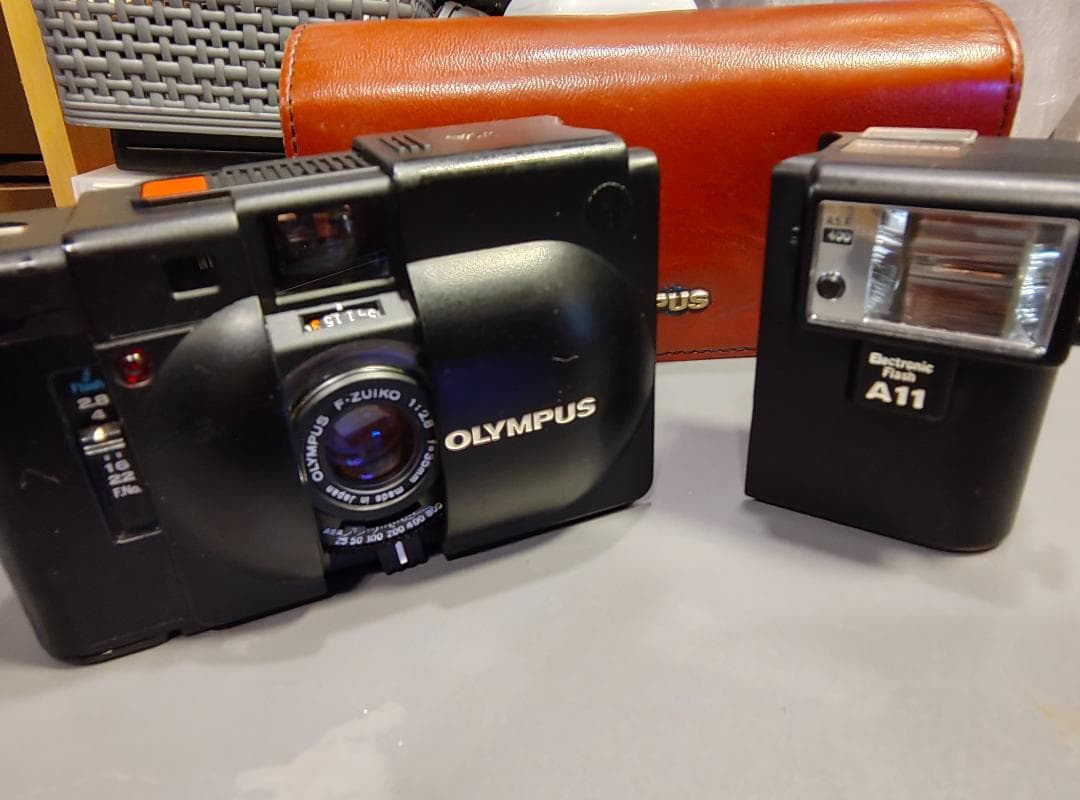 オリンパス　XA+A11