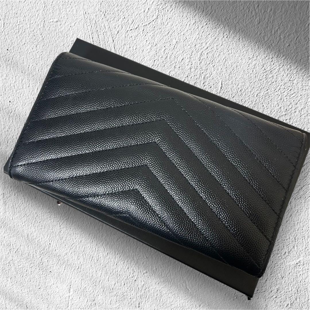 YSL イヴ・サンローラン　ブラック 長財布