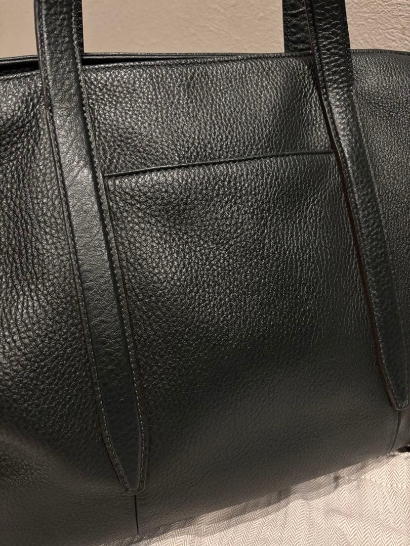 大幅値下げ！ETiAM エティアム　ｆｌｅｘｉダークグリーン　レザートートバッグ