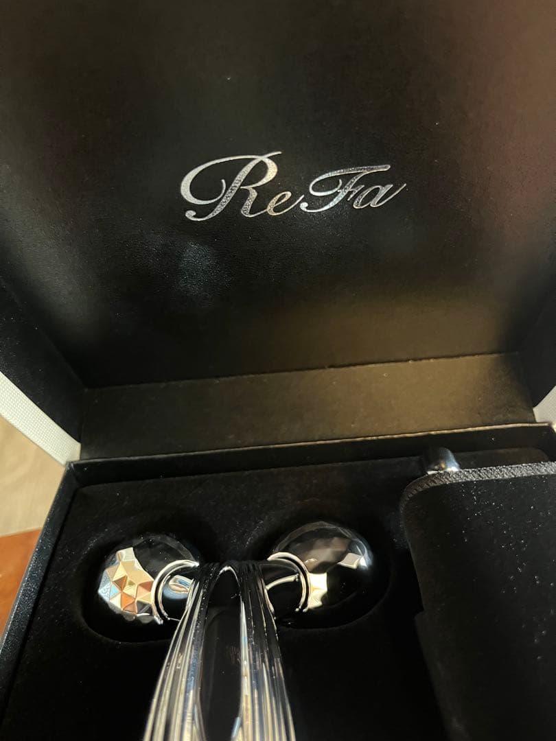 新品ReFa リファカラットレイRF-PC2019B SILVER