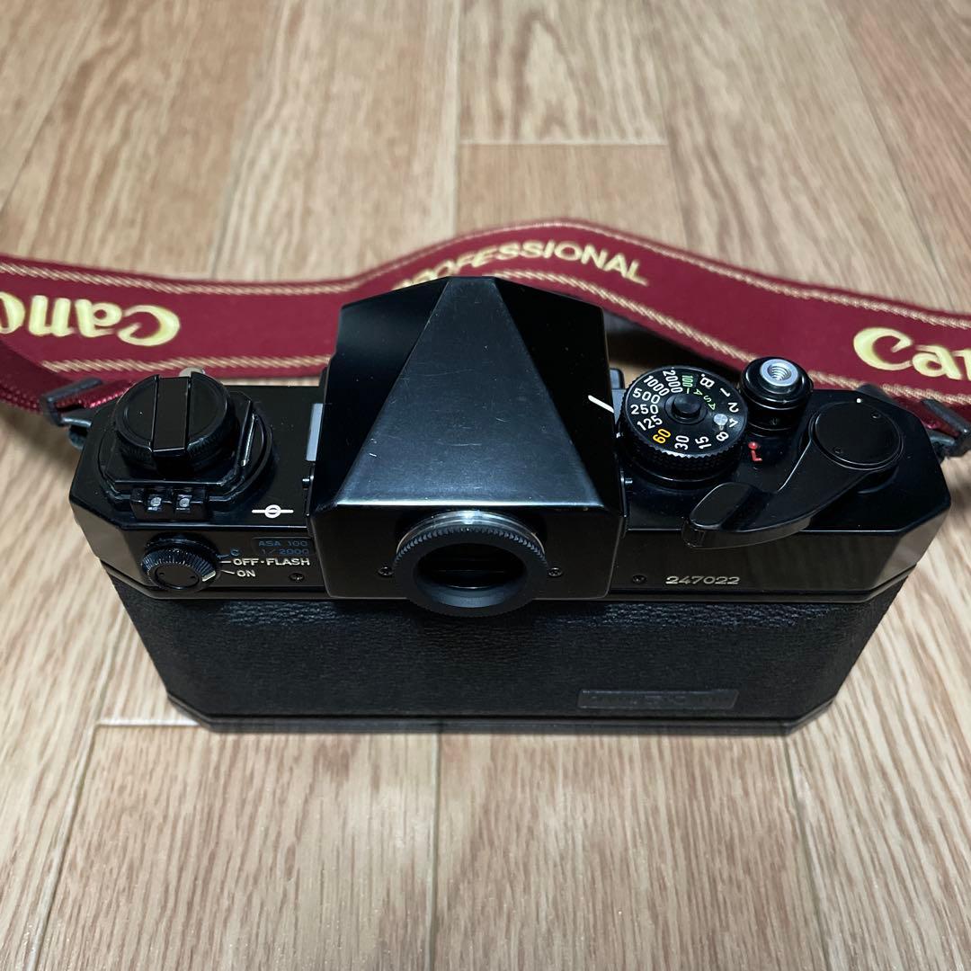 Canon F-1 前期型 本体 ＋ 35mm〜105㎜レンズ