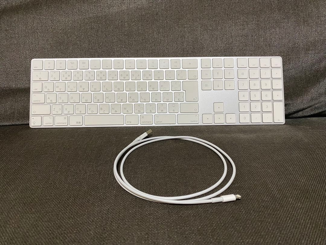 iMac 2020 ハイスペック27インチ VESA キーボード付き