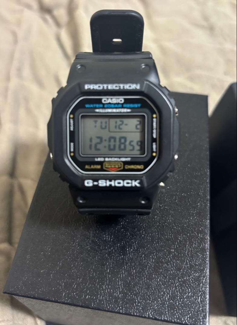 CASIO G-SHOCK DW-5600UE-1JF ブラック