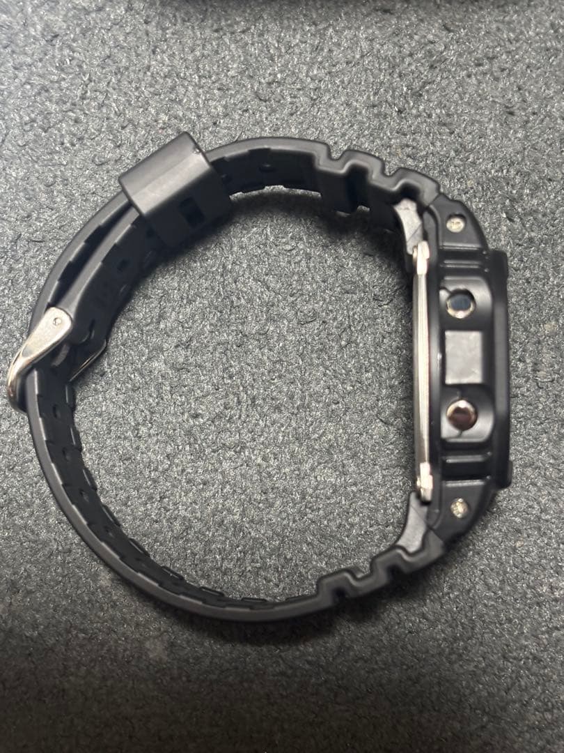 CASIO G-SHOCK DW-5600UE-1JF ブラック