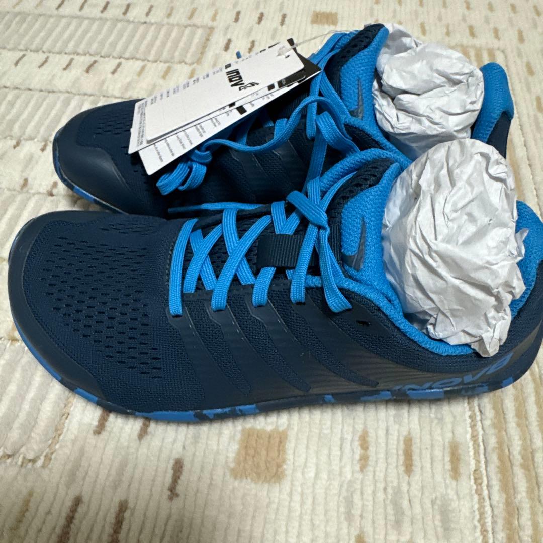 inov8 トレーニングシューズBARE-XF