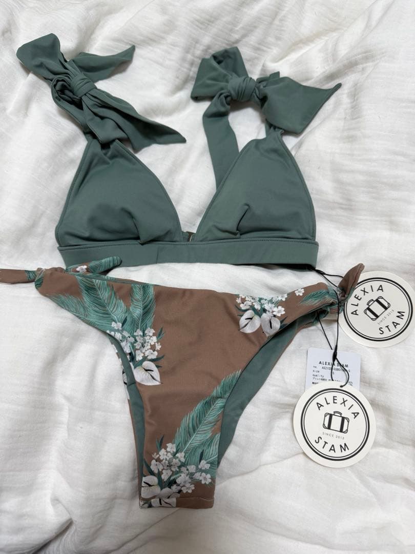 今週末限定価格　alexia stam ビキニ　s