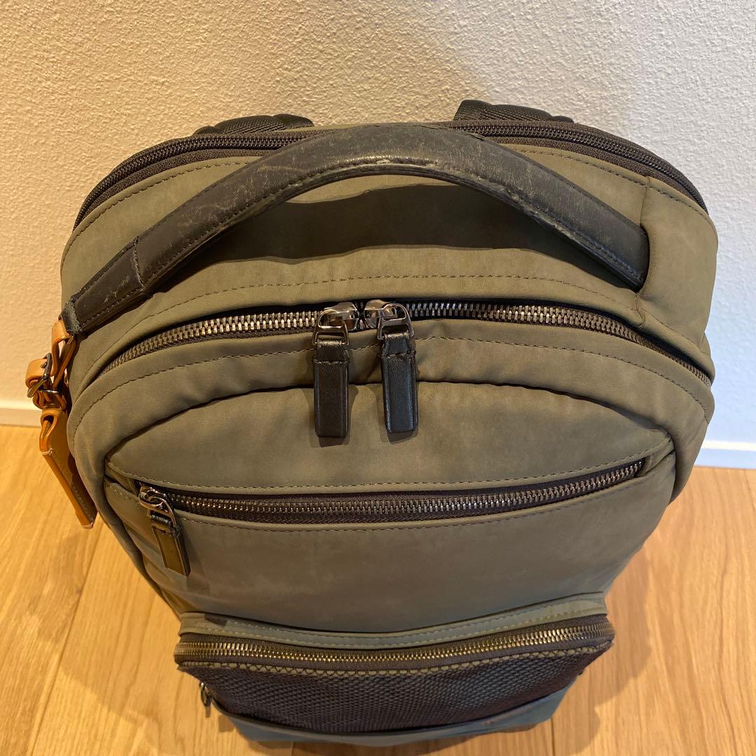 TUMI トゥミ　ウォレン　ハリソン限定カラー　オリーブグリーン