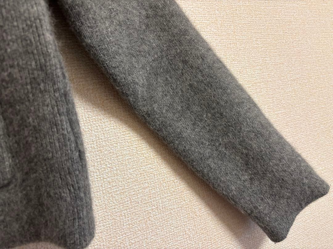 アニュアンス　グレー カシミヤブレンドノーカラーニットジャケット　anuans